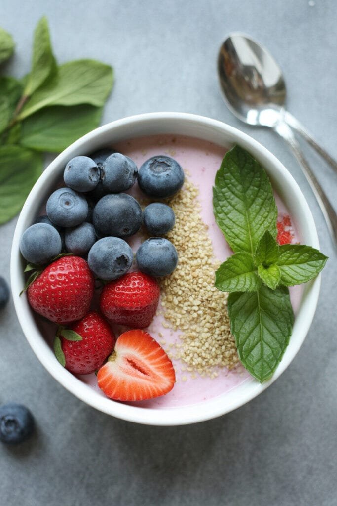Antioxidant Breakfast Bowl